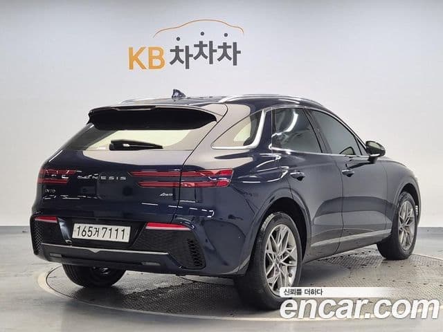 Genesis GV70, 2022 3