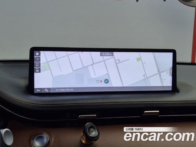 Genesis GV70, 2022 13