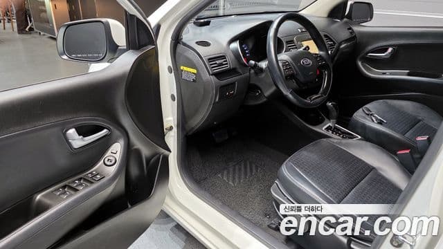 Kia The / новый New Morning Luxury, 2016 11