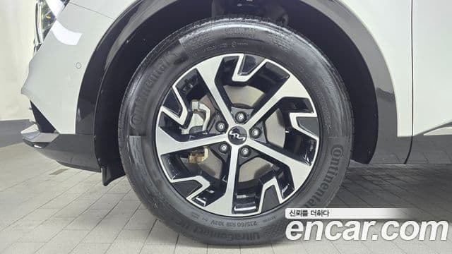 Kia Sportage 5세대 гибрид Signature 2WD, 2022 все фото