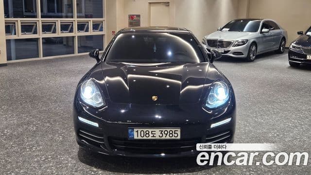 Porsche Panamera 970, 2015 3