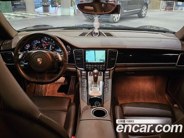 Porsche Panamera 970, 2015 7