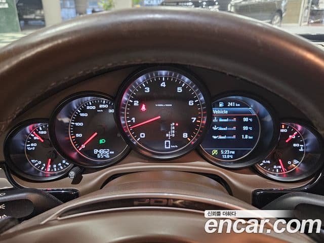 Porsche Panamera 970, 2015 8