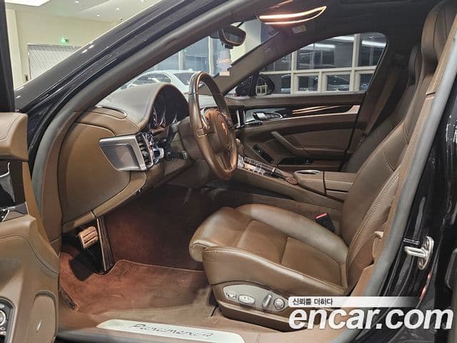 Porsche Panamera 970, 2015 10