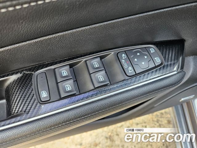 Renault Korea(Samsung) SM6 2.0 LPe RE (для людей с инвалидностью), 2016 19