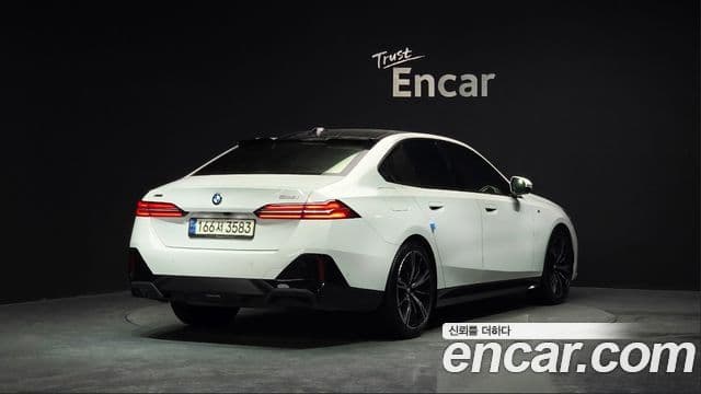 BMW 5시리즈 (G60) 530i xDrive M Sport, 2024 2