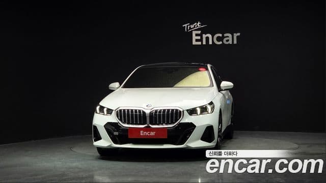 BMW 5시리즈 (G60) 530i xDrive M Sport, 2024 3