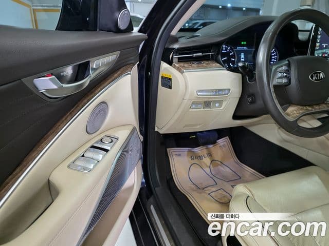 Kia The / новый K9, 2019 16