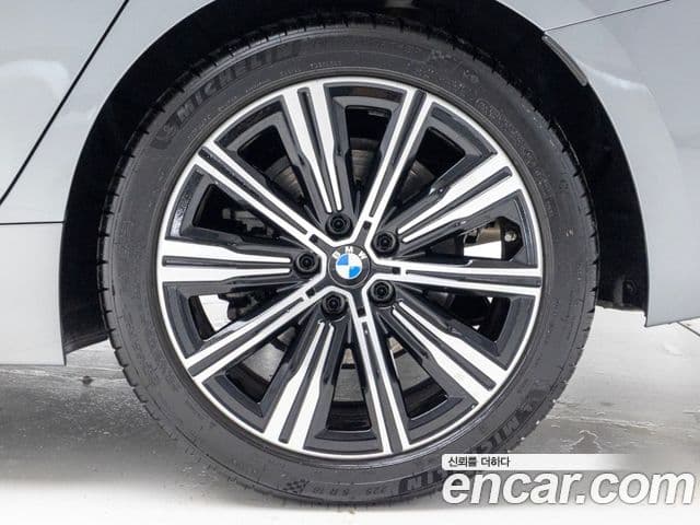 BMW 3시리즈 (G20), 2025 все фото