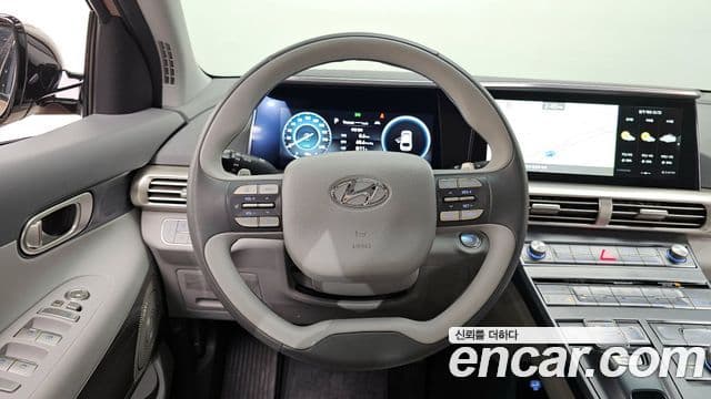 Hyundai NEXO Premium, 2023 13
