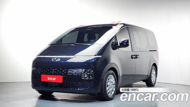 Hyundai Staria Modern, 2022 1