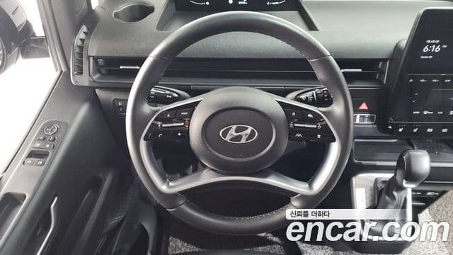 Hyundai Staria Modern, 2022 13