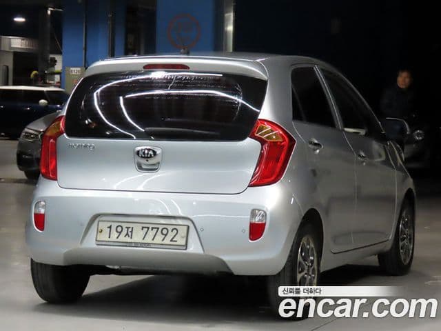 Kia All New Morning Special, 2012 4