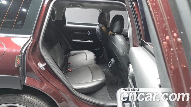 Mini Cooper 클럽맨 2세대, 2016 12