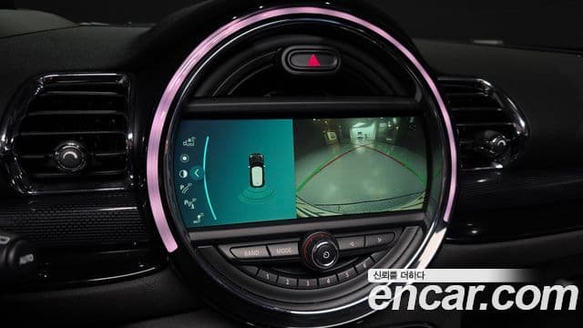 Mini Cooper 클럽맨 2세대, 2016 15