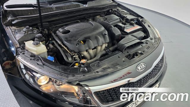 Kia K5 Prestige, 2011 6