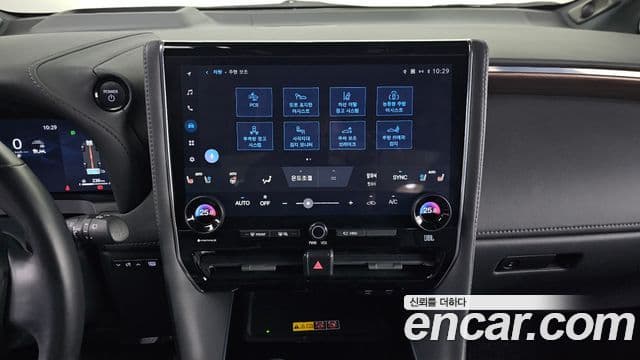 Toyota Alphard 4세대, 2024 18