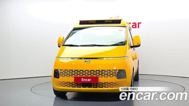 Hyundai Staria 15인승, 2022 3