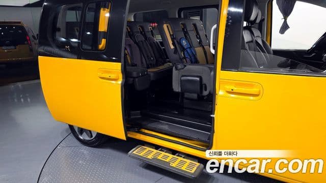 Hyundai Staria 15인승, 2022 12