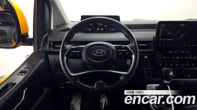 Hyundai Staria 15인승, 2022 13