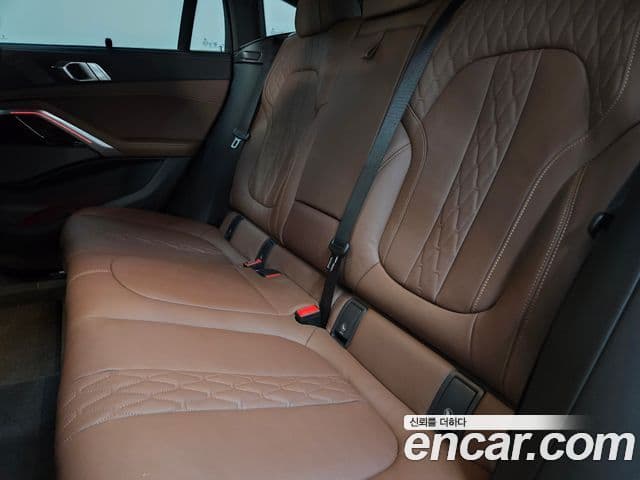 BMW X6 (G06) xDrive40i M Sport, 2025 8