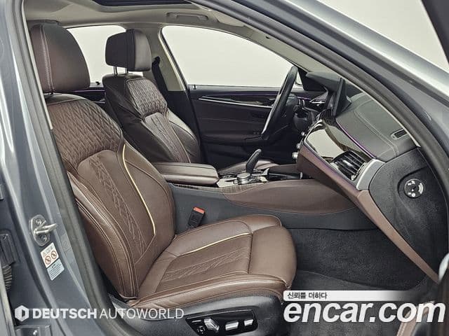 BMW 5시리즈 (G30) Luxury, 2023 10