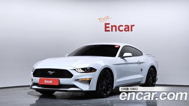 Ford Mustang купе, 2022 1