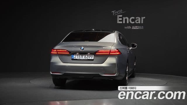 BMW 5시리즈 (G60), 2025 4