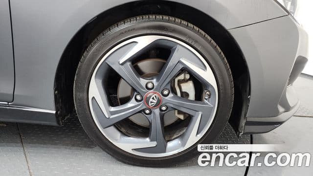 Hyundai Veloster (JS) Core, 2018 все фото