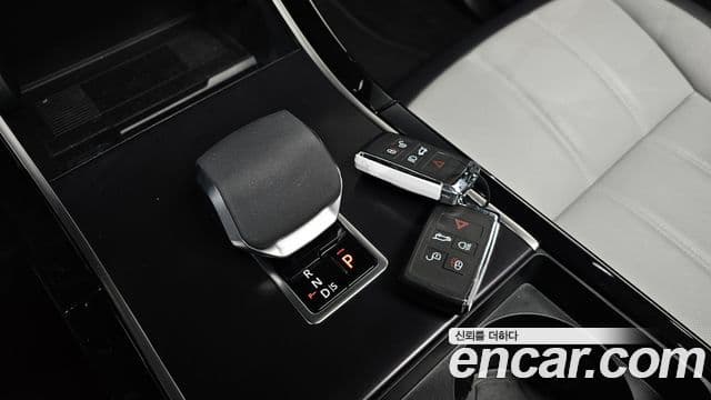 Land Rover Range Rover Evoque 2세대 P250 Dynamic SE, 2026 9