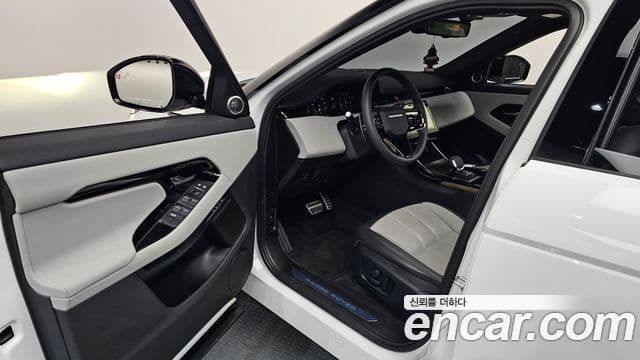 Land Rover Range Rover Evoque 2세대 P250 Dynamic SE, 2026 10