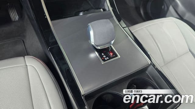 Land Rover Range Rover Evoque 2세대 P250 Dynamic SE, 2026 9
