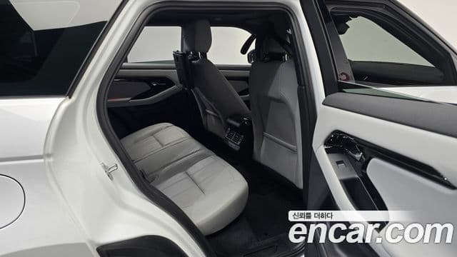 Land Rover Range Rover Evoque 2세대 P250 Dynamic SE, 2026 12