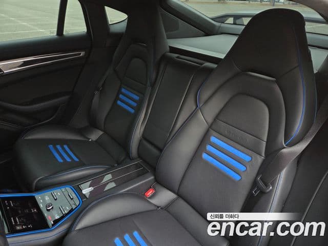 Porsche Panamera (971) 4.0 турбо, 2018 10