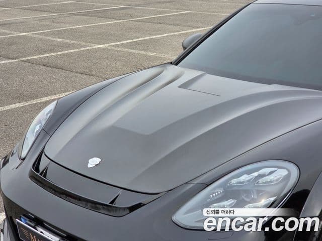 Porsche Panamera (971) 4.0 турбо, 2018 13