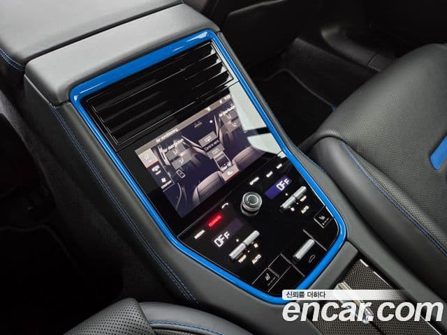 Porsche Panamera (971) 4.0 турбо, 2018 19