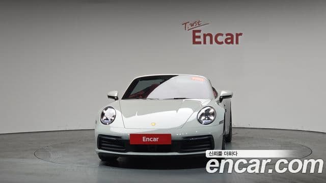 Porsche 911 (992) Carrera кабриолет, 2024 3