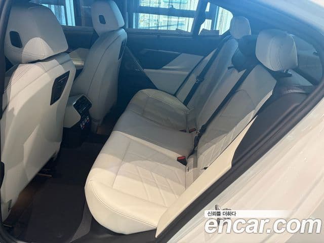 BMW i5 (G60) eDrive 40 M Sport, 2026 16