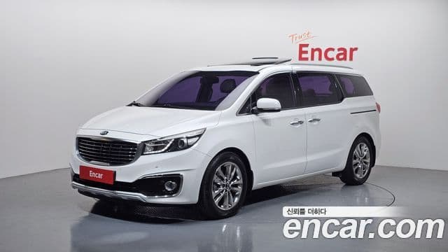 Kia All New Carnival Prestige, 2015 1