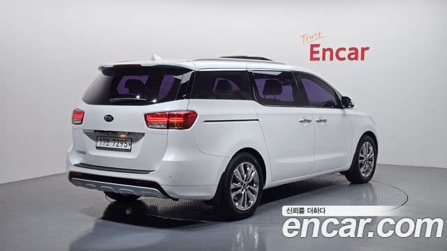 Kia All New Carnival Prestige, 2015 2