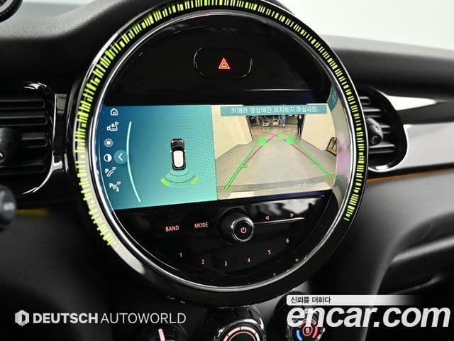 Mini Cooper 3세대, 2023 15