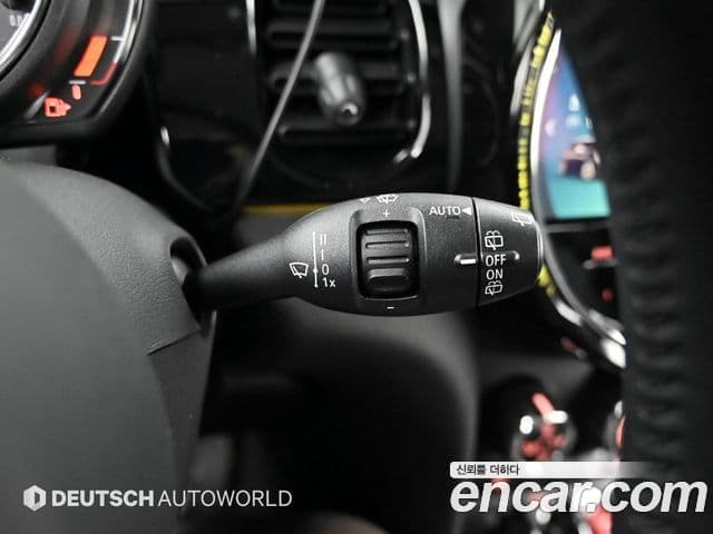 Mini Cooper 3세대, 2023 16