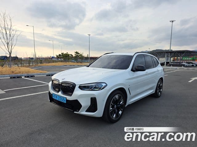 BMW iX3 M Sport, 2023 все фото