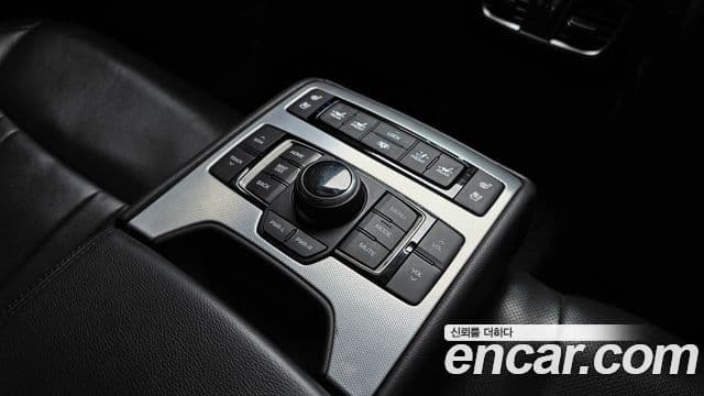 Genesis G80 Premium Luxury, 2017 2