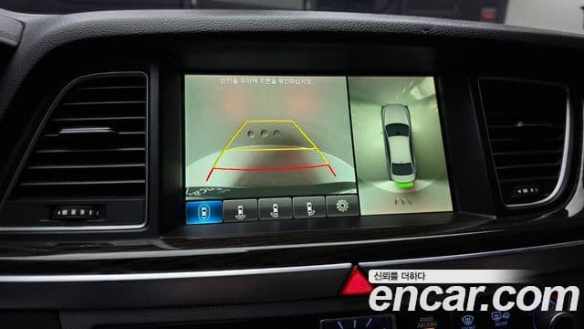 Genesis G80 Premium Luxury, 2017 16