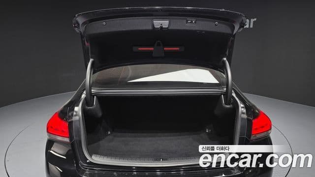 Genesis G80 Premium Luxury, 2017 20