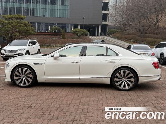 Bentley Flying Spur 3세대, 2022 8