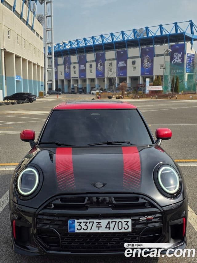 Mini Cooper S 4세대 JCW, 2026 10