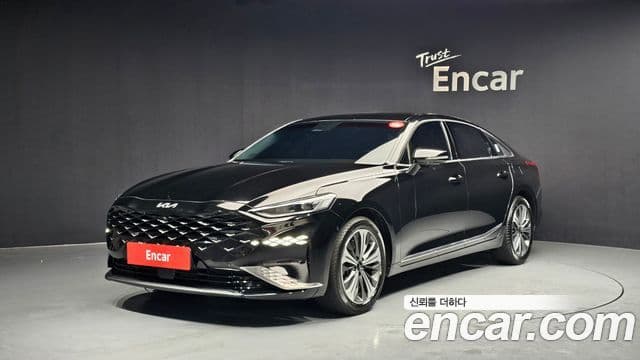 Kia K8 Signature, 2023 1