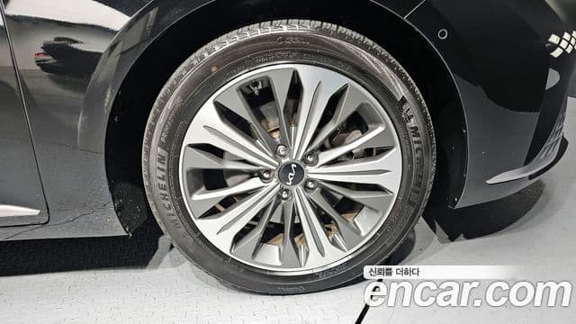 Kia K8 Signature, 2023 все фото